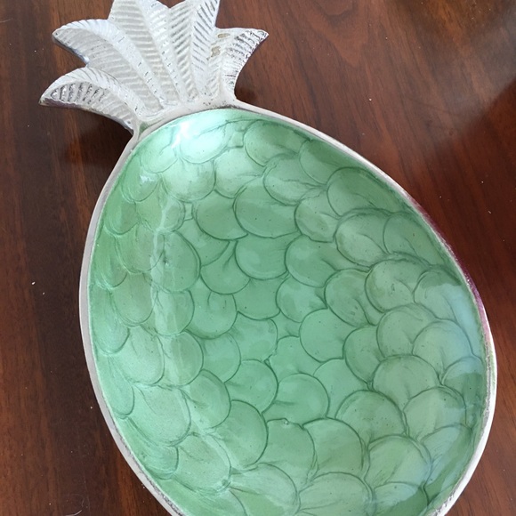 Large pineapple dish - Picture 7 of 7